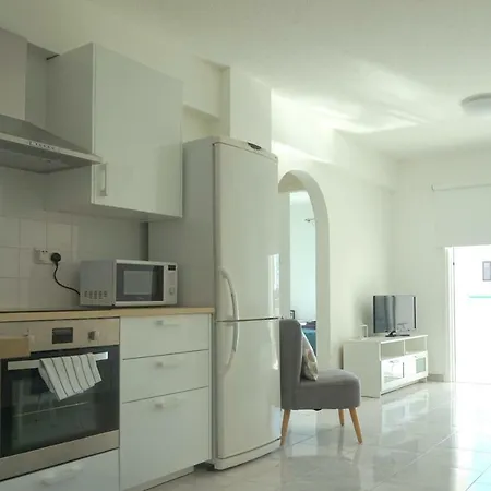 شقة Victoria's Flat لارنكا